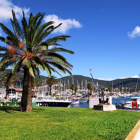 La Croix Du Sud-23 By Interhome Apartment