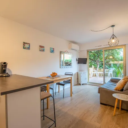 Apartamento La Croix Du Sud-23 By Interhome Cavalaire-sur-Mer